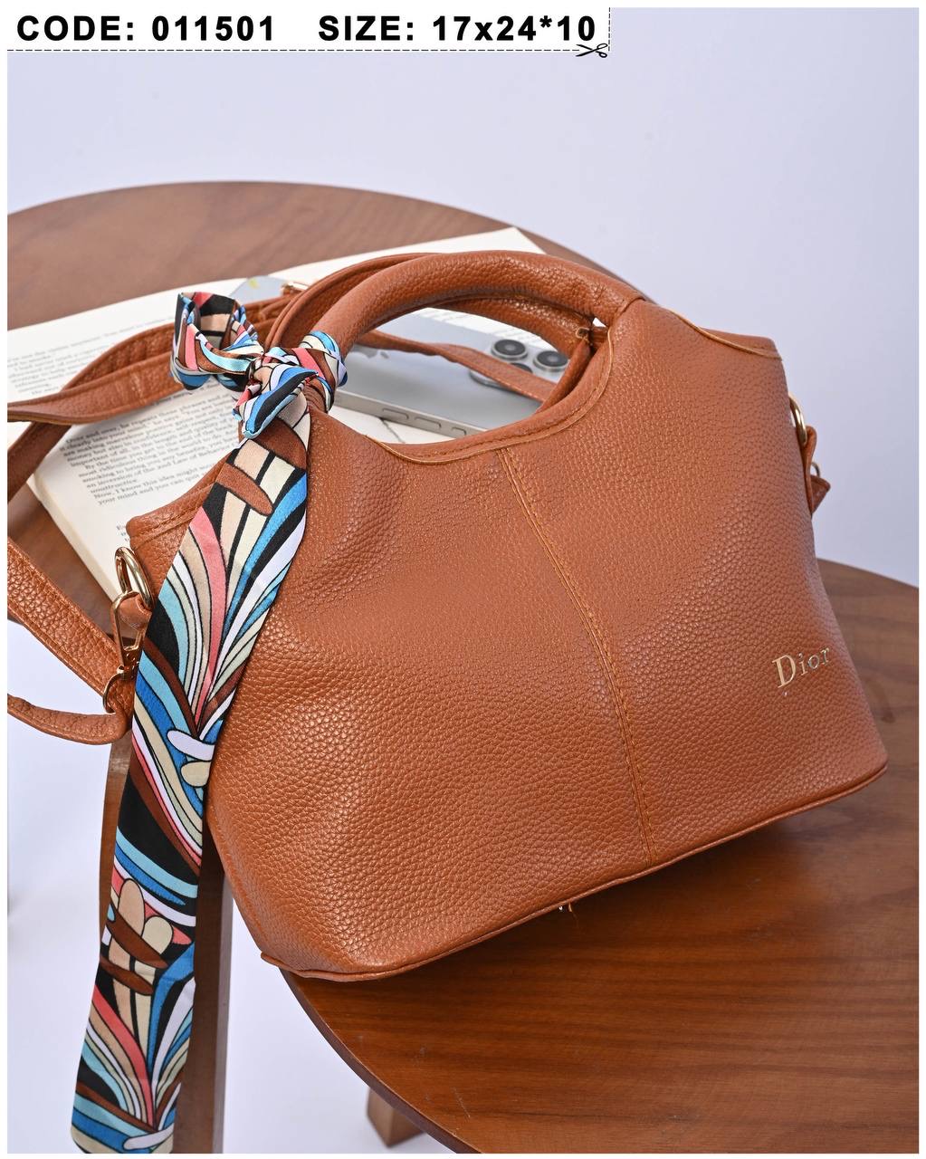 /public/uploads/photos/shares/Suzy bags/IMG_3167.jpeg